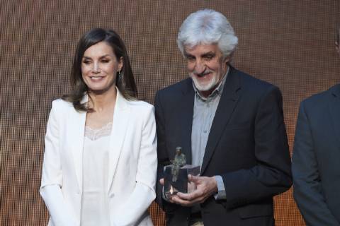 April 25, 2019 - Madrid, Madrid, Spain - Queen Letizia of Spain attends Barco de Vapor and Gran Angular literature awards at Casa de Correos on April 25, 2019 in Madrid, Spain Madrid Spain  - ZUMAg15_ 20190425_zaf_g15_026 Copyright: xJackxAbuinx