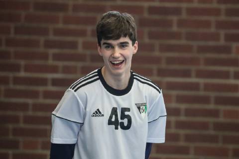 Spaniens EX König Juan Carlos mit seiner Frau Sophia und den Töchtern Elena und Cristina kommen zum Handballspiel des Enkels , Der 18-Jährige Pablo Urdangarin, spielt bei den A-Junioren der TSV Hannover-Burgdorf und steht am Sonnabend mit seiner Mannschaft gegen die HSG Wetzlar im Viertelfinale der Deutschen Meisterschaft.