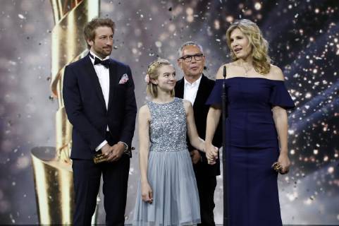 Tobias Rosen, Luna Marie Maxeiner, Willi Geike und Steffi Ackermann bei der Verleihung des Deutschen Filmpreises 2019 in der Messe Berlin. Berlin, 03.05.2019