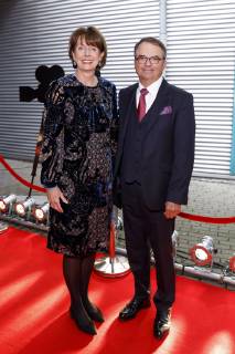 Henriette Reker mit Ehemann Perry Somers bei der Verleihung des 29. Deutscher Kamerapreises im Theater im Tanzbrunnen. Köln, 10.05.2019