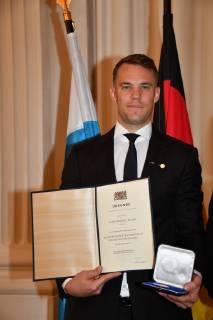 Manuel Neuer Verleihung der Sozialmedaille Bayerische Staatsmedaille für soziale Verdienste Max-Joseph-Saal Residenz München 13. Mai 2019