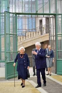 Entertainment Bilder des Tages Queen Paola of Belgium and Count Bernard de Traux de Wardin arrive for a ceremony for the Queen Paola Award 2018-2019 (Koningin Paolaprijs - Prix Reine Paola) for education, at the royal castle in Laken Laeken, Brussels, Wednesday 22 May 2019.  LAURIExDIEFFEMBACQ 05589805