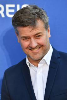 Marcus MITTERMEIER (Schauspieler), Einzelbild,angeschnittenes Einzelmotiv,Portraet,Portrait,Porträt. Roter Teppich,Red Carpet,Bayerischer Fernsehpreis 2019 am 24.05.2019.