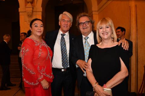 Wolf-Dieter Ring mit Ehefrau und Helmut Markwort mit Bayerische Fernsehpreis 2019 Party Verleihung des Bayerischen Fernsehpreis im Prinzregententheater München 23.Mai 2019