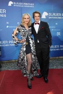 Isabella Huebner mit Sebastian Fischer, Bayerischer Fernsehpreis 2019 im Prinzregententheater in Muenchen am 25.05.2019