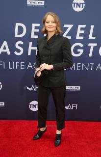 6 June 2019 - Hollywood, California - Jodie Foster. The American Film Institute s 47th Life Achievement Award Gala Tribute To Denzel Washington held at Dolby Theatre. Photo Credit: Faye Sadou AdMedia 240990 2019-06-06 CA Hollywood Etats-Unis Copyright: xAdMediax STAR_240990_007