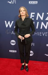 6 June 2019 - Hollywood, California - Jodie Foster. The American Film Institute s 47th Life Achievement Award Gala Tribute To Denzel Washington held at Dolby Theatre. Photo Credit: Faye Sadou AdMedia 240990 2019-06-06 CA Hollywood Etats-Unis Copyright: xAdMediax STAR_240990_020
