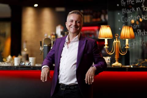 Jörg Knör bei einem exklusiven Fotoshooting anlässlich seines Programms Die Jahrhundert-Show im Savoy Hotel. Köln, 08.06.2019