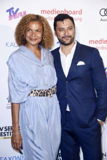 Nataly Kudiabor und Mark Olan Dreesen bei der Verleihung des Berlin Series Award 2019 im Titanic Hotel Gendarmenmarkt. Berlin, 13.06.2019