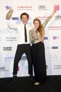 Tim Van Aelst und Sofie Peeters bei der Verleihung des Berlin Series Award 2019 im Titanic Hotel Gendarmenmarkt. Berlin, 13.06.2019
