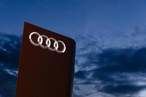 Audi-Logo an einem Autohaus in Zollstock. Köln, 25.06.2019