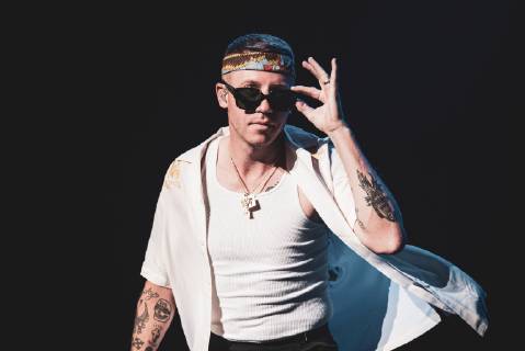 Italy: Macklemore 2019 The American rapper and songwriter Macklemore, real name Benjamin Hammond Haggerty, performing live on stage for his Italian tour in Barolo, at the Collisioni Festival 2019. FOR EDITORIAL USE ONLY - Alessandro Bosio Barolo Cuneo Italy Collisioni Festival AlessandroxBosio