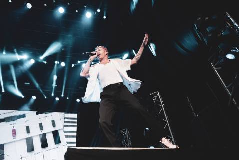 Italy: Macklemore 2019 The American rapper and songwriter Macklemore, real name Benjamin Hammond Haggerty, performing live on stage for his Italian tour in Barolo, at the Collisioni Festival 2019. FOR EDITORIAL USE ONLY - Alessandro Bosio Barolo Cuneo Italy Collisioni Festival AlessandroxBosio