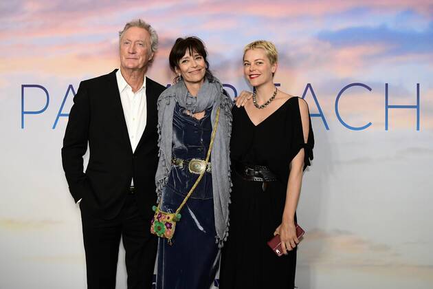 PALM BEACH PREMIERE, (L-R) Actor Bryan Brown, wife actress Rachel Ward and their daughter Matilda Brown are seen during the premiere of the Australian film Palm Beach, at the Cremorne Orpheum, Sydney, Thursday, August 1, 2019. ( NO ARCHIVING, EDITORIAL USE ONLY, NO USE IN BOOKS WITHOUT CONSENT Sydney NSW AUSTRALIA Copyright: xBIANCAxDExMARCHIx 20190801001411438751