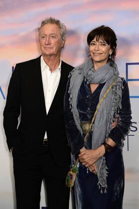 PALM BEACH PREMIERE, (L-R) Actor Bryan Brown and wife actress Rachel Ward are seen during the premiere of the Australian film Palm Beach, at the Cremorne Orpheum, Sydney, Thursday, August 1, 2019. ( NO ARCHIVING, EDITORIAL USE ONLY, NO USE IN BOOKS WITHOUT CONSENT Sydney NSW AUSTRALIA Copyright: xBIANCAxDExMARCHIx 20190801001411439935