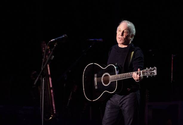 SAN FRANCISCO, CALIFORNIA - AUGUST 11: Paul Simon performs onstage during the 2019 Outside Lands Music And Arts Festival at Golden Gate Park on August 11, 2019 in San Francisco, California. Photo: mpiFCU MediaPunch Copyright: xMediaPunchx