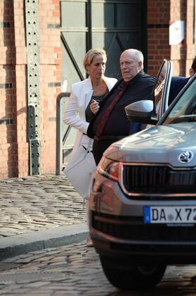 Hamburg, der 19.08.2019 Reiner Calmund auf dem Weg zur Verleihung des Sport Bild Awards 2019 in Hamburg. Die feierliche Gala fand im der Fischauktionshalle statt. Prominente Gäste beim Sportbild Award 2019 in Hamburg, Hamburg-St. Pauli Hamburg Deutschland