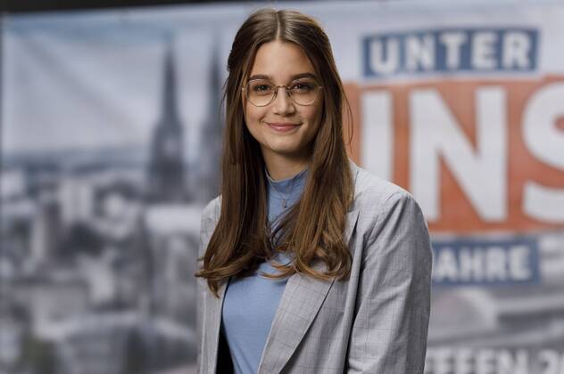Josephine Becker beim 16. Fantreffen am Set der RTL-Serie Unter uns in den MMC Studios. Köln, 12.08.2019