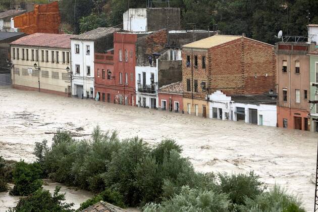 Bilder des Jahres 2019, News 09 September News Themen der Woche KW37 News Bilder des Tages View of the Clariano river after the heavy rains registered in Ontinyent, Valencia, Spain, 12 September 2019. Up to 297 liters per square meter have been registered in 24 hours in Ontinyent, the highest register in the last century. The gota fria or cold drop is affecting the Mediterranean coast with strong winds and rainfalls of 100 liters per square meter. Cold drop in Valencia !ACHTUNG: NUR REDAKTIONELLE NUTZUNG! Copyright: xNatxoxFrancésx GRAF534 20190912-637038844684935882