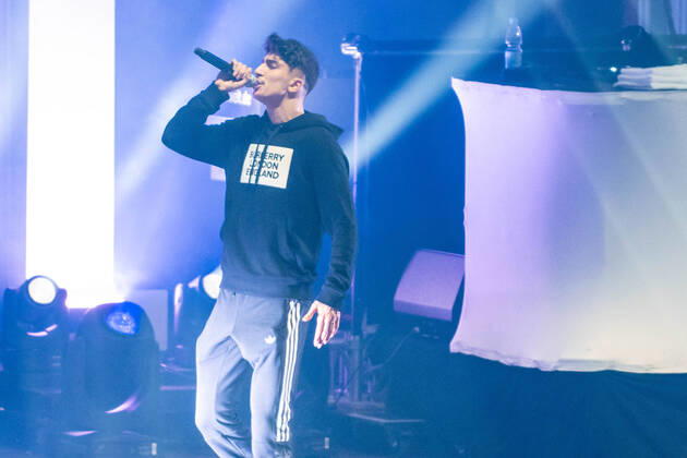 Rüsselsheimer Rapper MERO zieht Jugendliche in die Ludwigsburger MHP-Arena - Impressionen vom Konzert Rapper MERO zieht Jugendliche in die Ludwigsburger MHP-Arena - Impressionen vom Konzert, 71636 Ludwigsburg, Deutschland Copyright: 7aktuellx xNilsxReeh