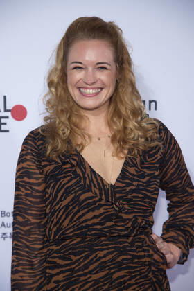 Madeleine KRAKOR, Schauspielerin, Roter Teppich, Red Carpet Show, Ankunft, arrival, Film Festival Cologne awards in Koeln, 17.10.2019.