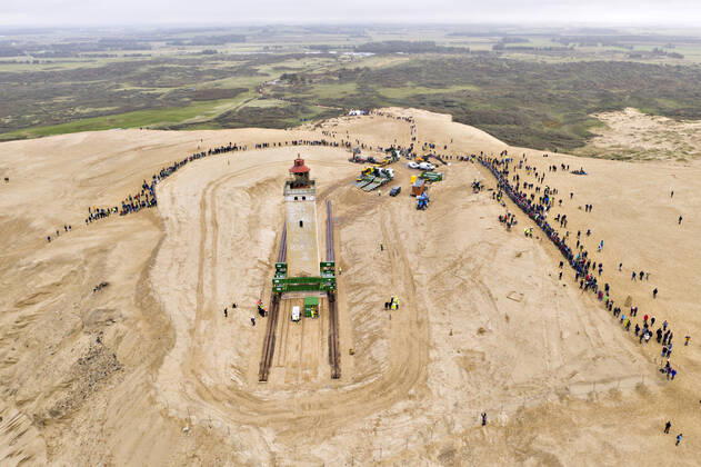 Bilder des Jahres 2019, News 10 Oktober Loenstrup, Rubjerg Knude fyr flyttes, tirsdag den 22. oktober 2019. Drone foto. , Denmark Copyright: HansxRavn HansxRavnx Cop102 spdk20191022-122932-L