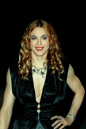 Madonna Singer & Actress Madonna 12 April 1998 Madonna Singer & Actress Madonna 12 April 1998  Copyright: MaryxEvansxAFxArchivexGrahamxWhitbyxBoot 12057450
