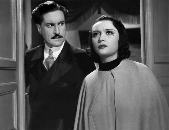 Albrecht Schoenhals & Pola Negri Characters: Grigorij Michailow & Vera, Singer Film: Mazurka (1939) 01 May 1935  Copyright: MaryxEvansxAFxArchive 12027953 editorial use only