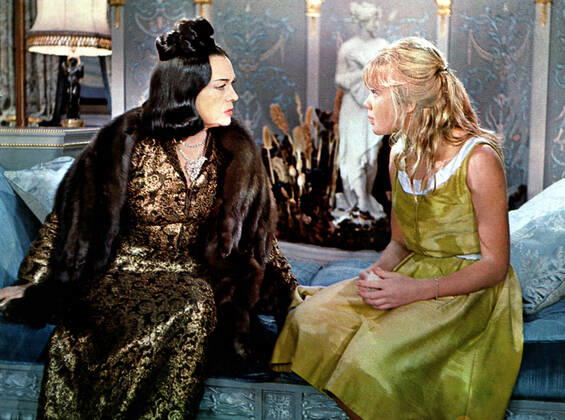 Pola Negri & Hayley Mills Characters: Madame Habib & Nikky Ferris Film: The Moon-Spinners (1964) Director: James Neilson 02 July 1964 X  Copyright: MaryxEvansxAFxArchive 12093204 editorial use only