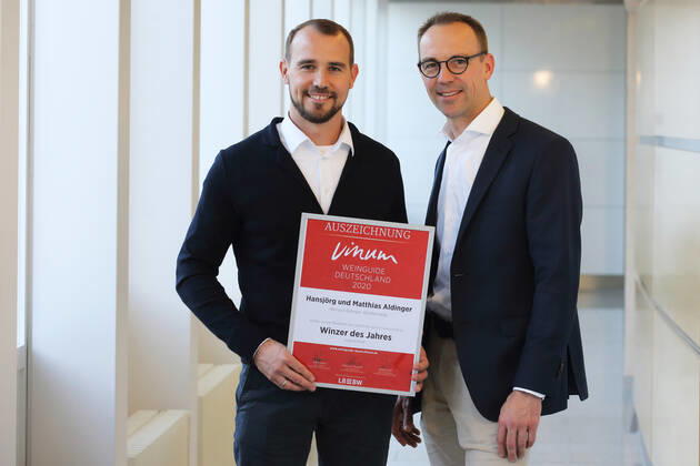 MATTHIAS UND HANSJÖRG ALDINGER WEINGUT ALDINGER WINZER DES JAHRES AUSZEICHNUNG DES VINUM WEINGUIDE DEUTSCHLAND 2020 MAINZ 