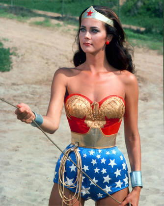 Lynda Carter Characters: wonder woman Television: Wonder Woman (TV-Serie) Usa 1975-1979, 07 November 1975 Copyright: WarnerxBros.xTelevisionxAFxArchivexMaryxEvans 12453712 editorial use only