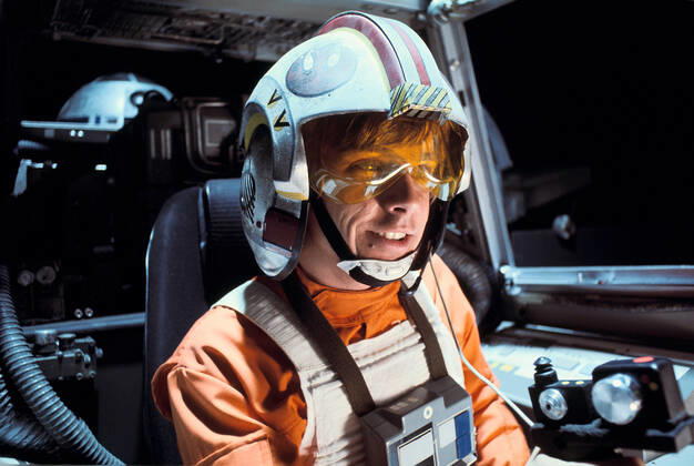 Mark Hamill Characters: Luke Skywalker Film: Star Wars; Star Wars: Episode Iv - A New Hope (USA 1977) Neuer Titel Auch: Star Wars: Episode Iv û Eine Neue Hoffnung Director: George Lucas 25 May 1977 Copyright: LucasfilmxAFxArchivexMaryxEvans 12454272 editorial use only