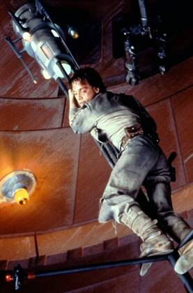 Mark Hamill Characters: Luke Skywalker Film: Star Wars: Episode V - The Empire Strikes Back (USA 1980) Neuer Titel Auch: Star Wars: Episode V - Das Imperium Schlõgt Zur³ck Director: Irvin Kershner 17 May 1980 Copyright: MaryxEvansxAFxArchivexLucasfilm 12469112 editorial use only