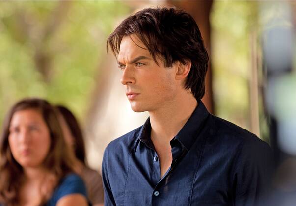 Ian Somerhalder Characters: Damon Salvatore Television: The Vampire Diaries : Season 2 (TV-Serie) Usa 2009-2017, 2. Staffel, Season 2 Episode 2.05: Der Fluch (Kill Or Be Killed, Regie: Jeff Woolnough, 2010) 09 September 2010 Ian Somerhalder as Damon in THE VAMPIRE DIARIES on The CW. Photo: Bob Mahoney The CW ?¼?®2010 The CW Network, LLC. All Rights Reserved. Copyright: MaryxEvansxAFxArchivexWarnerxBros.xTv 12672456 editorial use only