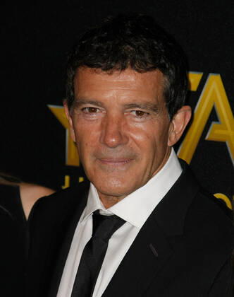 BEVERLY HILLS, CALIFORNIA - NOVEMBER 03: Antonio Banderas attends the 23rd Annual Hollywood Film Awards at The Beverly Hilton Hotel on November 03, 2019 in Beverly Hills, California. Photo: CraSH imageSPACE MediaPunch Copyright: ximageSPACEx