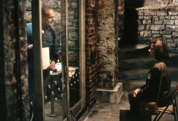 Anthony Hopkins & Jodie Foster Characters: Dr. Hannibal Lecter & Clarice Starling Film: The Silence Of The Lambs (USA 1991) Director: Jonathan Demme 30 January 1991 Copyright: MaryxEvansxAFxArchivexOrionxPictures 12579598 editorial use only