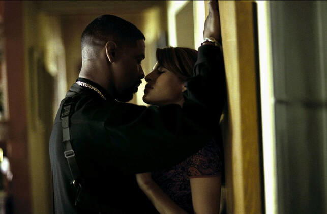 OSCARS. Bester Hauptdarsteller. Preisträger 2001-2010 Denzel Washington & Eva Mendes Characters: Alonzo & Sara (as Eva Mendez) Film: Training Day (USA AUS 2001) Director: Antoine Fuqua 02 September 2001  Copyright: MaryxEvansxAFxArchivexWarnerxBros. 12635771 editorial use only