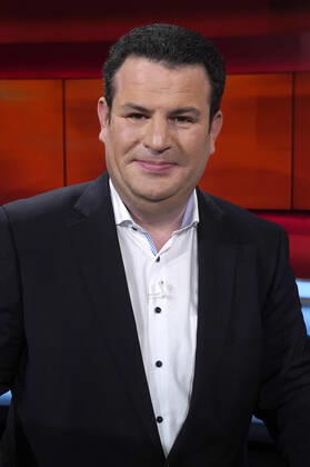 Hubertus Heil in der ARD-Talkshow hart aber fair im Studio Adlershof. Berlin, 11.11.2019