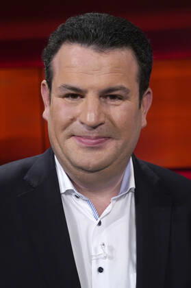Hubertus Heil in der ARD-Talkshow hart aber fair im Studio Adlershof. Berlin, 11.11.2019