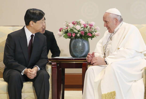 Bilder des Jahres 2019, Entertainment 11 November Entertainment Themen der Woche KW48 Pope Francis in Japan Pope Francis (R) and Japanese Emperor Naruhito hold talks at the Imperial Palace in Tokyo on Nov. 25, 2019. (Pool photo) 