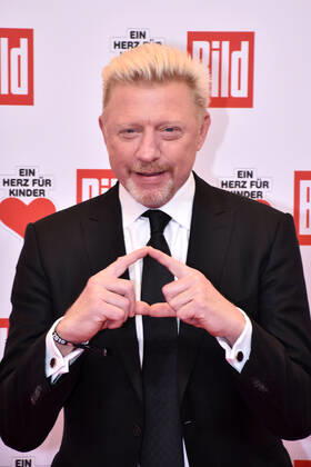 Bilder des Jahres 2019, Entertainment 12 Dezember Entertainment Bilder des Tages Boris Becker bei der Ankunft zur Ein Herz für Kinder Spendengala (ZDF) am 07.12.2019 in Berlin Ein Herz für Kinder TV Gala 2019 (ZDF) in Berlin