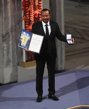 Recipient of the Nobel Peace Prize 2019 Ethiopian Prime Minister Abiy Ahmed Ali attends the Nobel Peace Prize ceremony at City Hall in Oslo on December 10, 2019.  LON20191210105 RUNExHELLESTAD