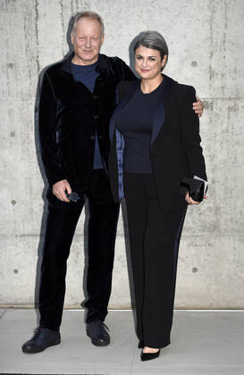 Milan, Milan Fashion Week, Man Fall Winter 2020 2021. Milan Men s Fashion Autumn Winter 2020 21. Giorgio Armani fashion show. Arrivals. Pictured: Stellan Skarsgard Meghan Everett  Copyright: xSimonaxChiocciax xIPAx xFotosickix