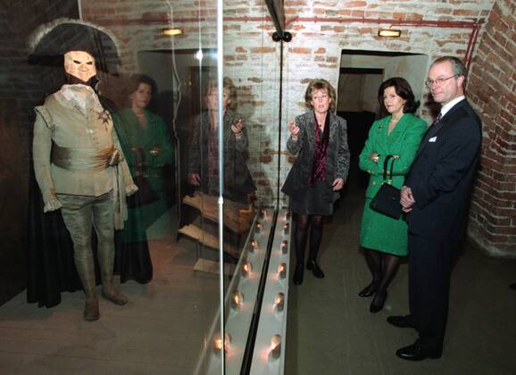 King Carl Gustaf and Queen Silvia on Thursday inaugurated an exhibition about Gustav III in the National Hall of Stockholm Castle STOCKHOLM SWEDEN x1030x, Copyright: xJonasxEkströmerx