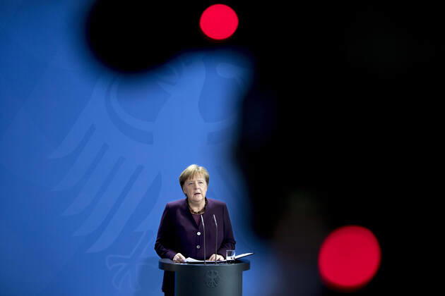 2020 Bilder des Jahres, News 02 Februar News Themen der Woche KW08 Angela Merkel - Statement Hanau Shooting DEU, Deutschland, Germany, Berlin, 20.02.2020 Bundeskanzlerin Angela Merkel gibt ein Statement zu den Morden in Hanau im Bundeskanzleramt in Berlin. German Chancellor Angela Merkel, during a statement to the media at the Chancellery Office following yesterday shooting in Hanau on February 20, 2020 in Berlin, Germany. Suspected shooter Tobias R. shot dead nine people in two hookah bars. Police suspect a xenophobic motive.