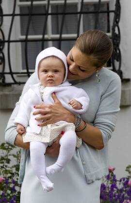 Crown Princess Victoria and Princess Estelle Crown Princess Victorias birthday is celebrated on Solliden, Öland July 14, 2012 c Charles Hammarsten IBL image burial x2492x, Copyright: xTTxImagex xIBLx Kronprinsessan Victorias födelsedag firas pa Solliden, Öland