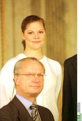 Crown Princess Victoria, King Carl XVI Gustaf Nyars Photography, Royal Palace, Stockholm, 1999 12 30 c Charles Hammarsten IBL royal house Sweden x2492x, Copyright: xCharlesxHammarsten TTx Nyarsfotografering, Kungliga slottet, Stockholm, 1999-12-30