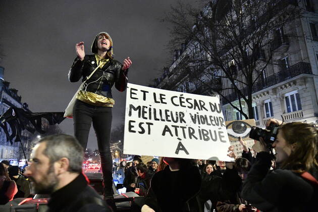 Tear gas is fired at the Demonstration of Women during the Cesar Awards ceremony to protest against the appointments of Roman Polanski.  JulienxMattiax xLexPictorium LePictorium_0225169