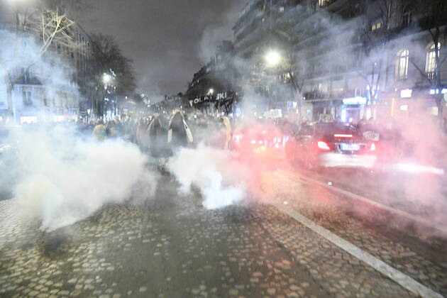 Tear gas is fired at the Demonstration of Women during the Cesar Awards ceremony to protest against the appointments of Roman Polanski.  JulienxMattiax xLexPictorium LePictorium_0225174