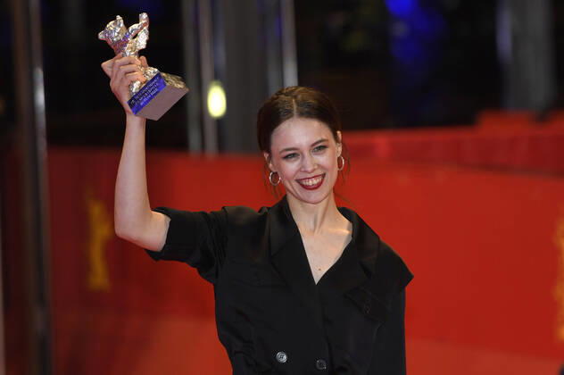 Paula Beer bei der Closing Ceremony mit Preisverleihung auf der Berlinale 2020 70. Internationale Filmfestspiele Berlin im Berlinale Palast. Berlin, 29.02.2020